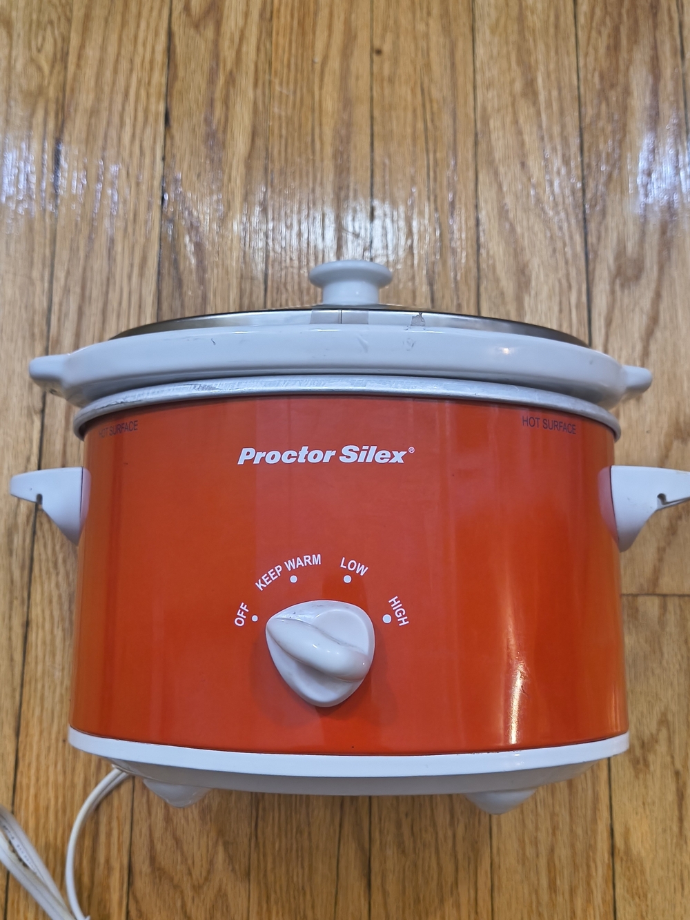 Proctor Silex Red Slow Cooker – Adjustable Heat Settings